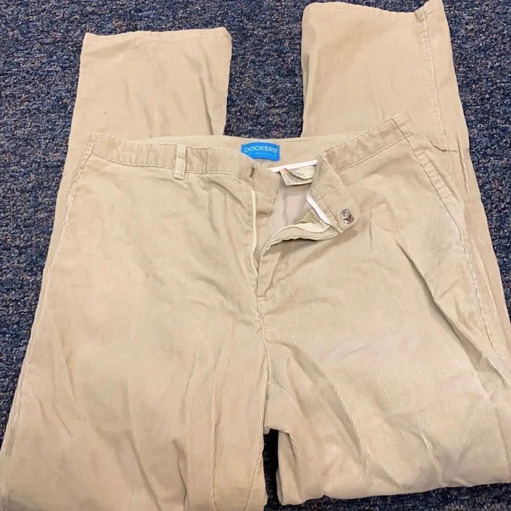 Dockers Tan Corduroy Pants sz. 12 Medium